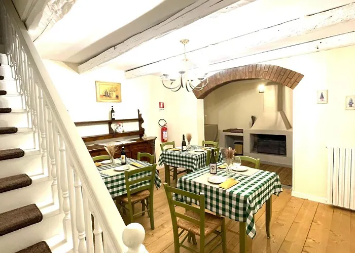 Ca Vendalis & Cantina Farm stay *